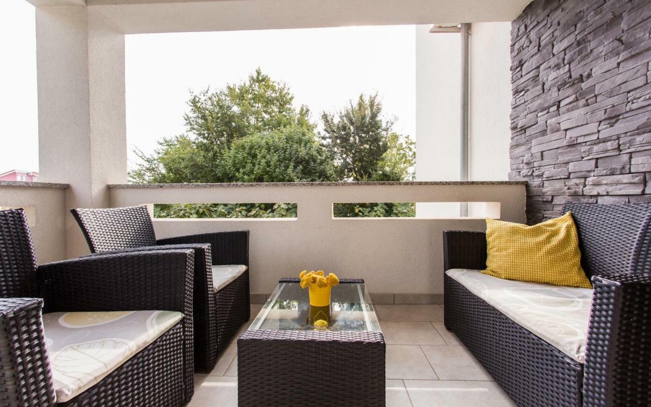 Apartments Matea I บัชกา ภายนอก รูปภาพ