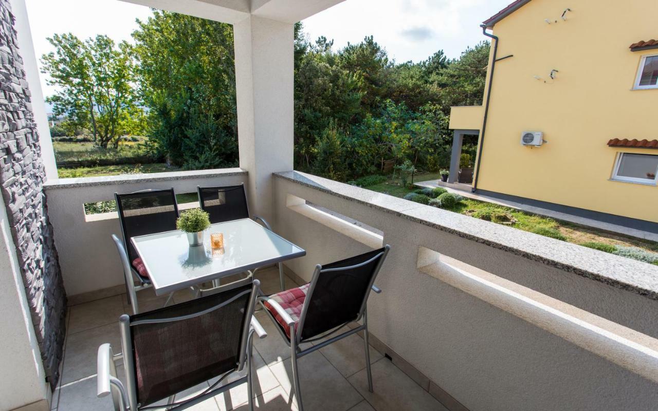 Apartments Matea I บัชกา ภายนอก รูปภาพ